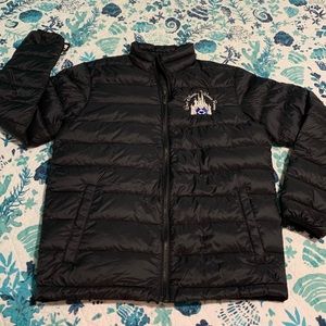 ,Womens Light weight , Poofy jacket With a Disney resorts logo embroidery.